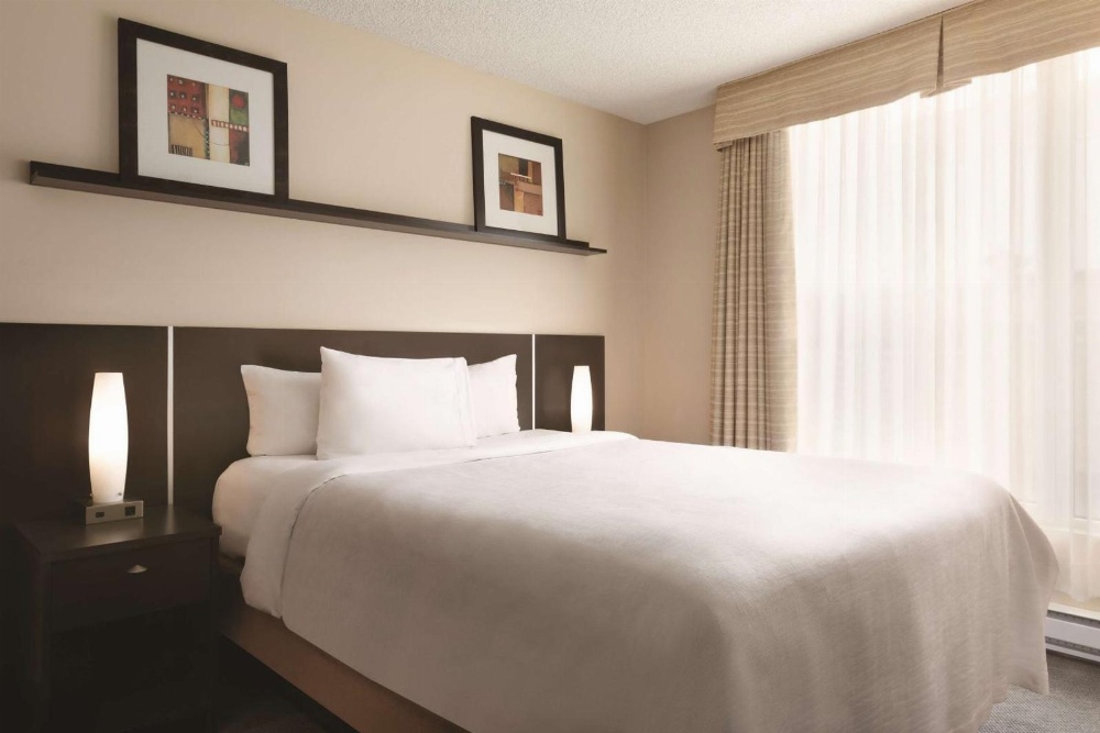 Embassy Suites by Hilton Montreal Image 13