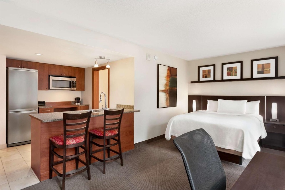 Embassy Suites by Hilton Montreal Image 25