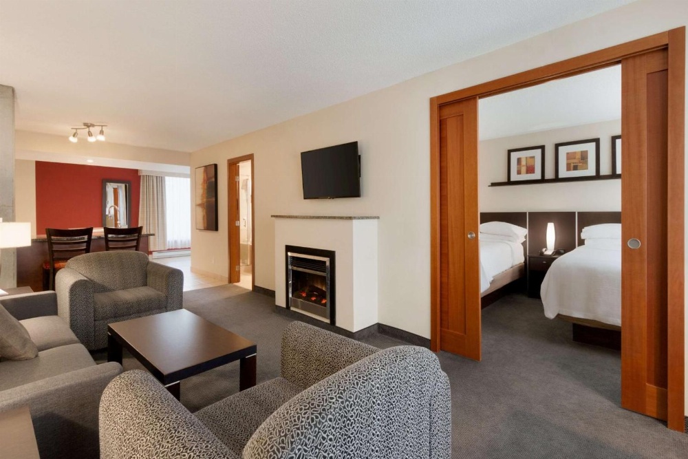 Embassy Suites by Hilton Montreal Image 34