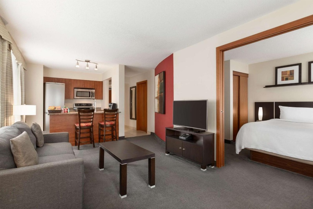 Embassy Suites by Hilton Montreal Image 7
